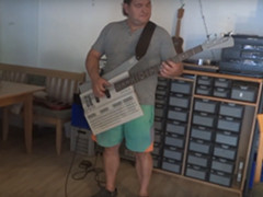 Commodore 128 Bassgitarre