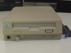 Commodore Amiga 500 CD-ROM (A570)