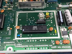 Jan Beta - C64 VICII repair