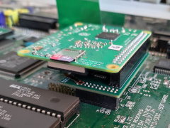 Amiga clock port - Raspberry Pi