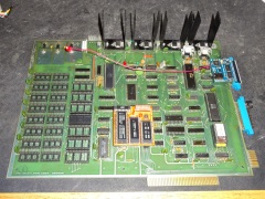 Commodore PET 2001-8 Moederbord reparatie