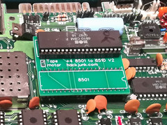 Retrohax - Plus/4 Hax